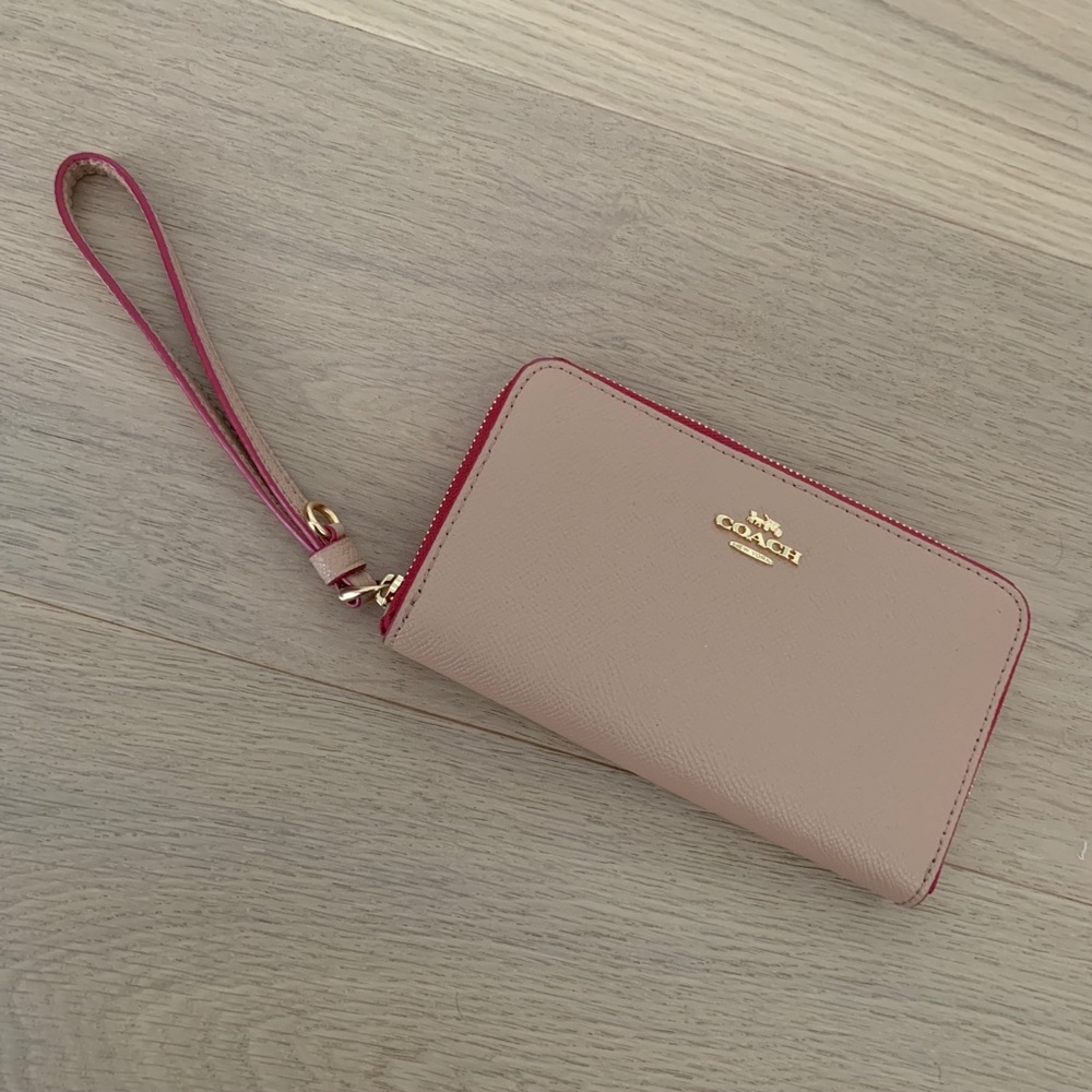 Coach wristlet/wallet